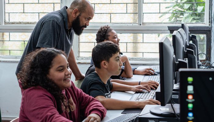  Recurso educacional digital da rede estadual torna ensino mais eficiente e prazeroso